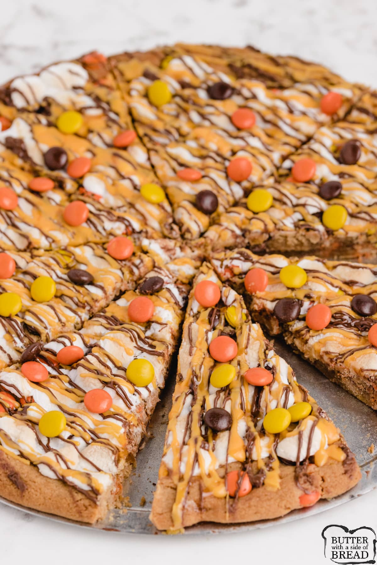 HALLOWEEN PEANUT BUTTER COOKIE PIZZA – Recipe Ketchup