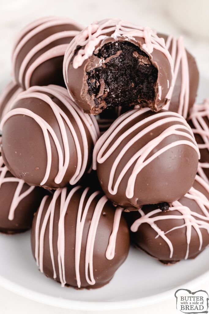 CHOCOLATE CHERRY OREO BALLS Recipe Ketchup